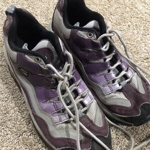 Skechers Women's Purple and Gray Sneakers